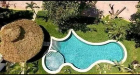 Cozy apartment & pool